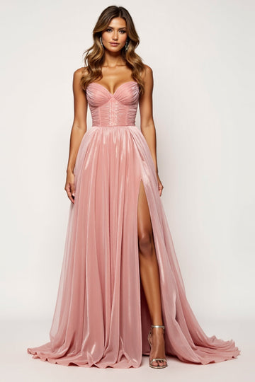 Tissu scintillant Blush Rose Une ligne robe de bal sans bretelles avec fente